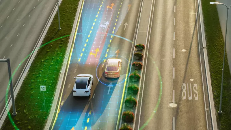 Sensor fusion in action: How cameras and LiDAR integrate with radar for safer driving