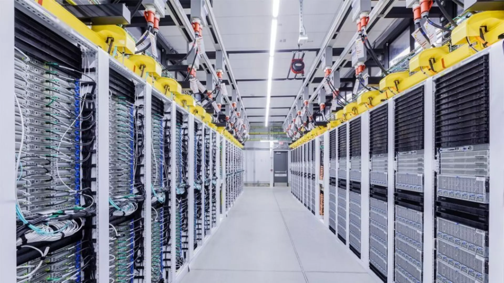 data-center-communications-infrastructure-globalfoundries